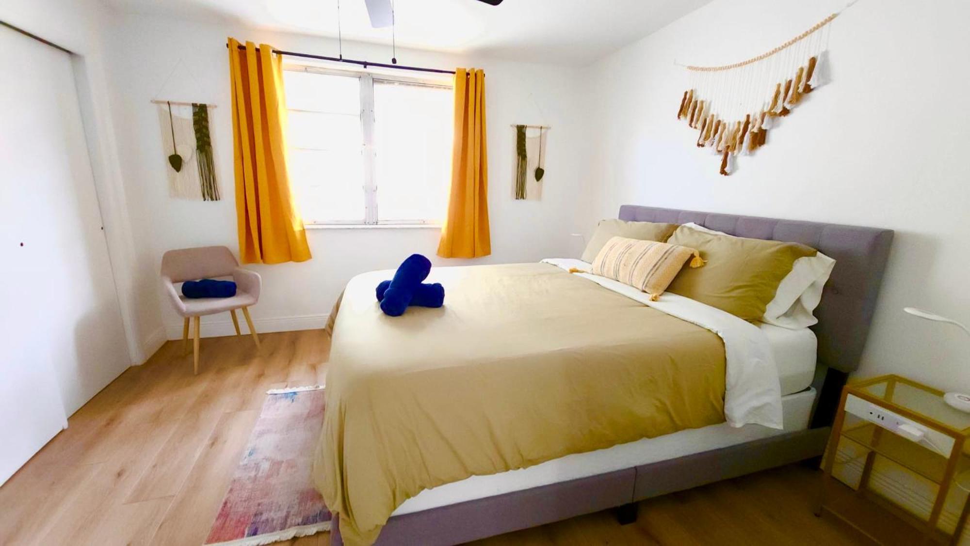 Intimate Casita Mia Minutes Away From Airport, Calle 8, Brickell, Coral Gables, The Beach And More! Miami Exterior photo